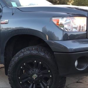 Meet your Posher, Eduardo